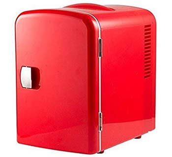 8. Thermoelectric Mini Fridge by Gourmia