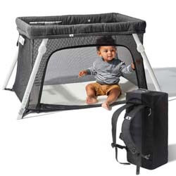 10. Guava Family Lotus Travel Crib
